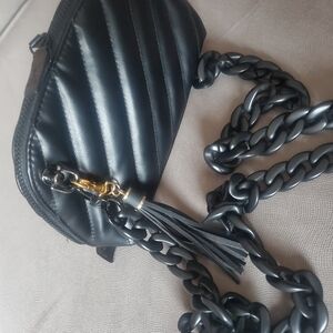 YSL BEAUTE Sleek Black Quilted Crossbody Bag with Chain Strap WOMENS